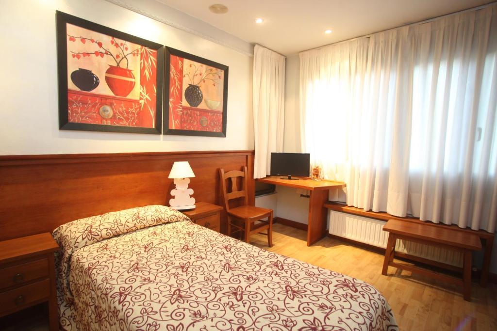 Hostal Vitorina Soria Room photo