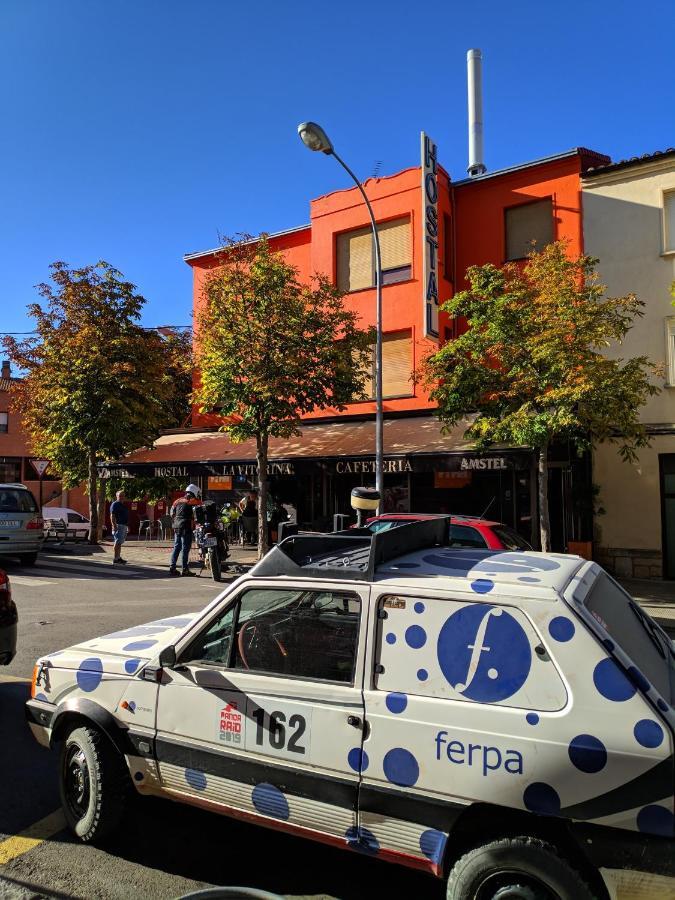 Hostal Vitorina Soria Exterior photo